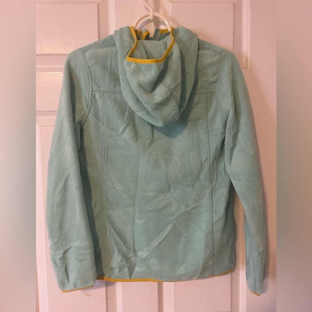 LL Bean Mountain Classic Fleece Hoodie - Picture 11 of 12